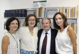 Homenagem à professora Rosa Garcia