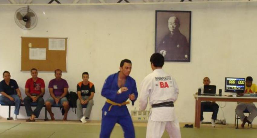 Judo_Bahiana_2010.2_(6).jpg